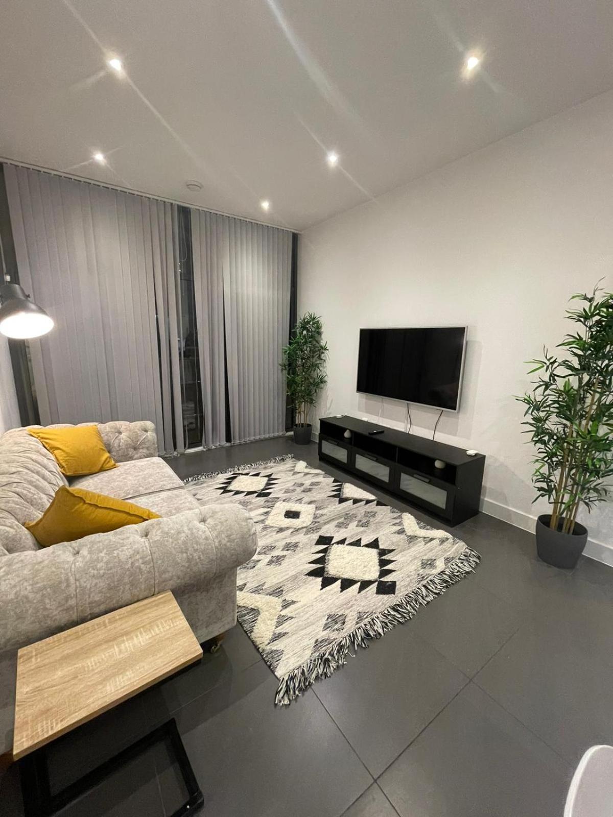 Stylish 2bedroom Londra